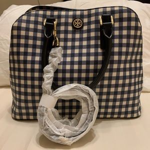 Tory Burch Bag *dust bag included*